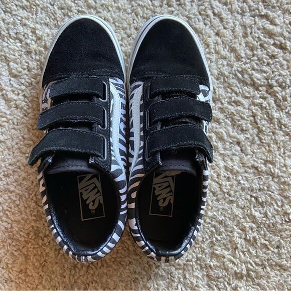 Vans Old Skool Velcro Suede Canvas Black Zebra Sneakers Size 7 - Picture 2 of 8